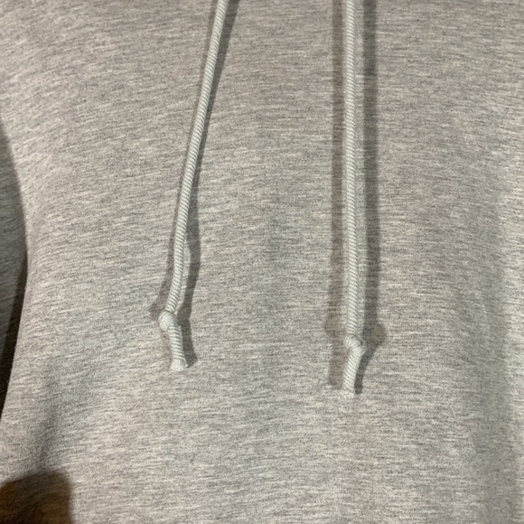 Nike Dri-Fit Grey Cropped Sweater - Picture 4 of 7